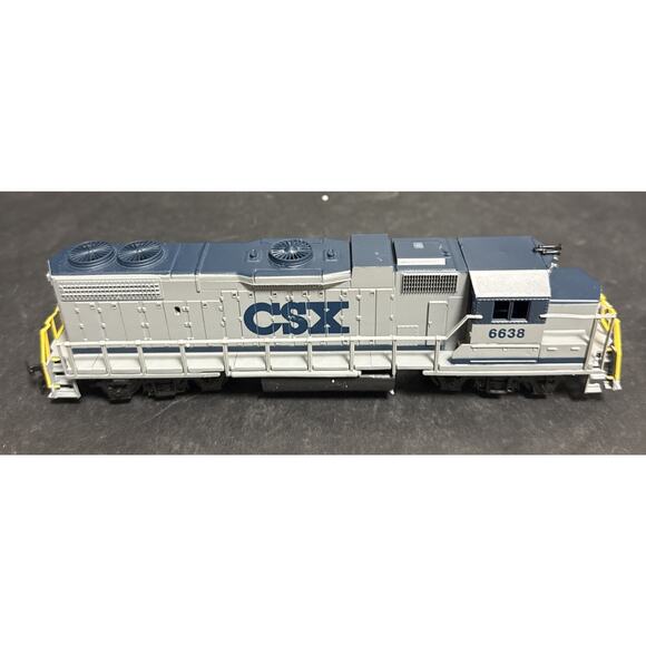 Life Like 8371 HO Scale CSX GP-38 Powered Train Locomotive Tested - Picture 3 of 7